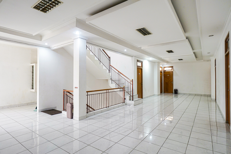 Others 5, RedDoorz Plus near Universitas Maranatha Bandung 2, Bandung