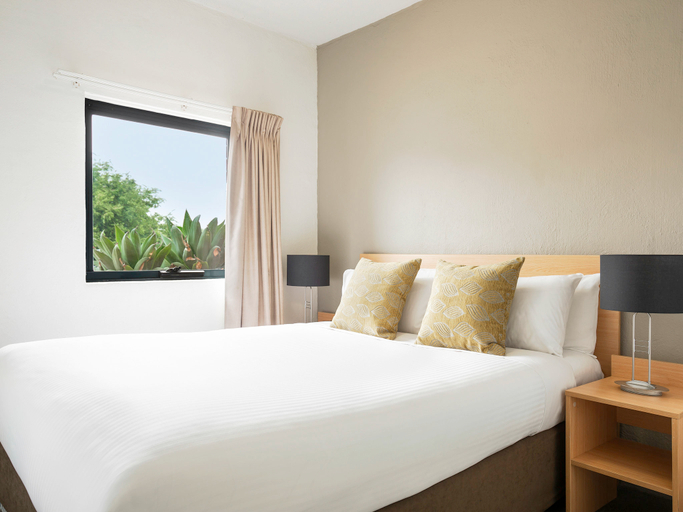 Bedroom 5, BreakFree Adelaide, Adelaide