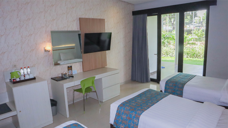 bedroom 32