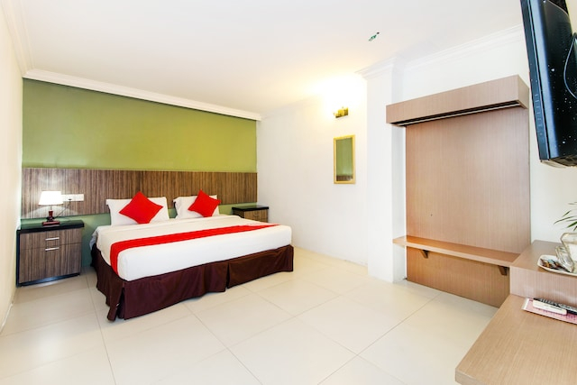 Bedroom 4, Super 443 Crystal City Hotel, Kuantan