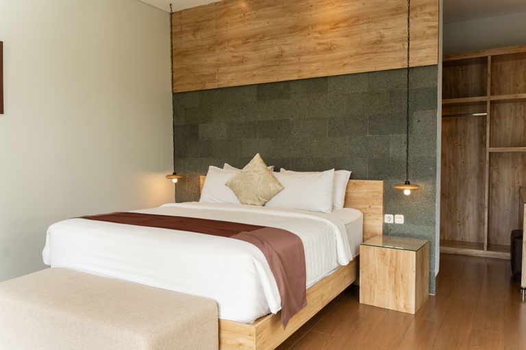 Bedroom 3, Radiance Hill View Villa 10 Bedrooms With a Private Heated Swimming Pool and a Billiard Table, Bandung