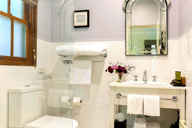 Bathroom 5, Peppers Manor House, Wingecarribee