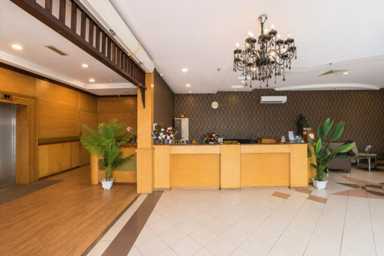 Lobby 3, Palette - Kota Tinggi Mayres Hotel, Kota Tinggi
