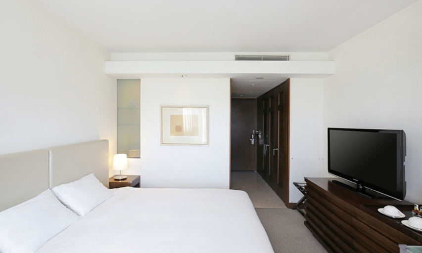 Bedroom 3, Geoje Samsung Hotel, Geoje