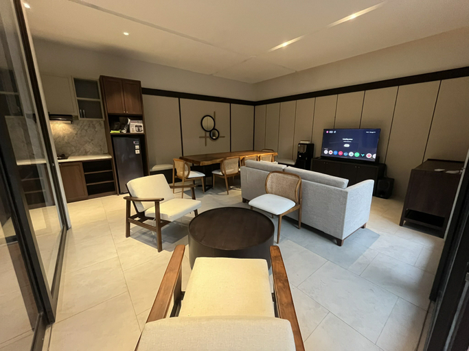 Others 2, Villa Keluarga at Kingspark 8 by Komfi, Malang