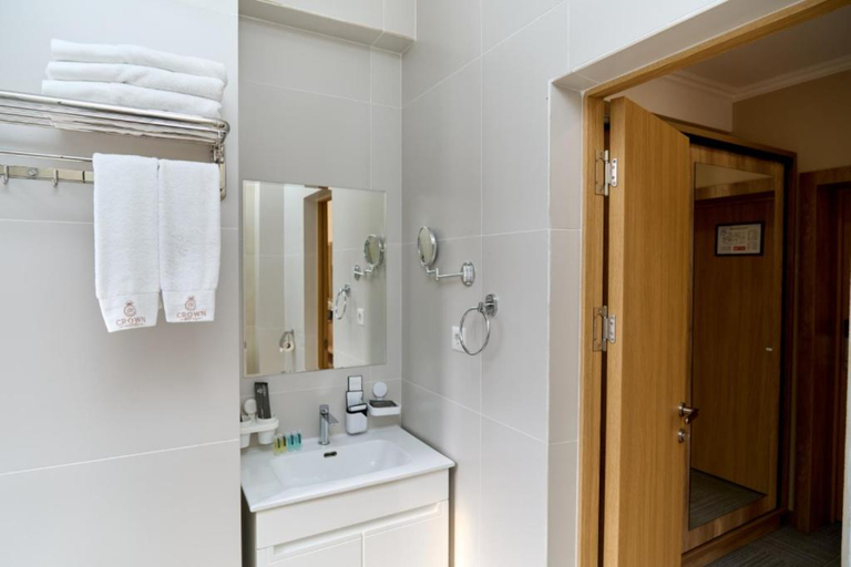 Bathroom 5, Crown Hotel Bishkek, Bishkek