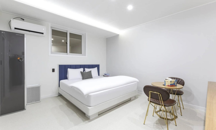 Bedroom 3, Gimcheon Sweet Hotel, Gimcheon