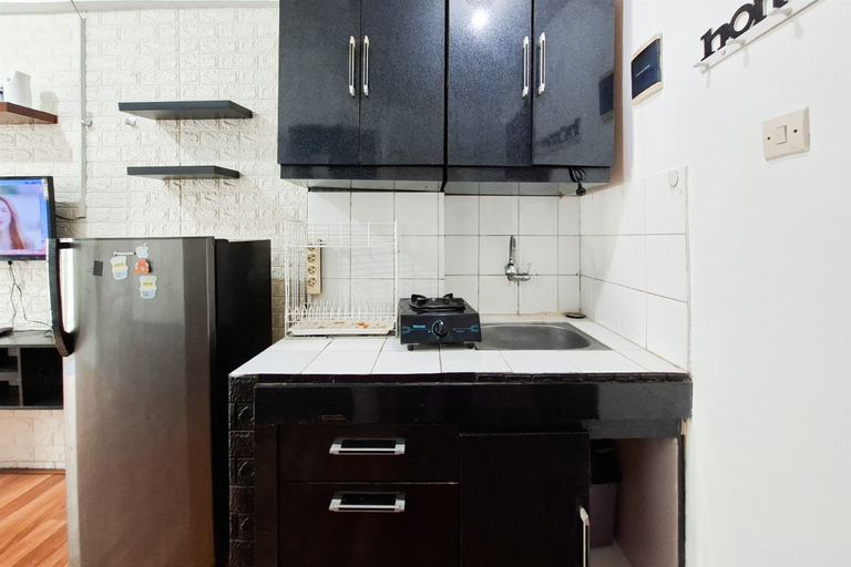 Others 3, Pleasant and Airy 2BR at Apartment Sky View By Travelio, Tangerang Selatan