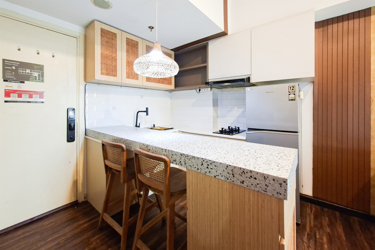 Others 5, Classic and Warm 2BR at Apartment M-Town Residence By Travelio, Tangerang