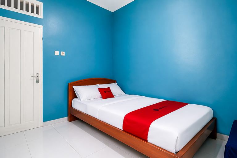 Bedroom 5, RedDoorz @ Villa Wijaya Ujung Genteng, Sukabumi