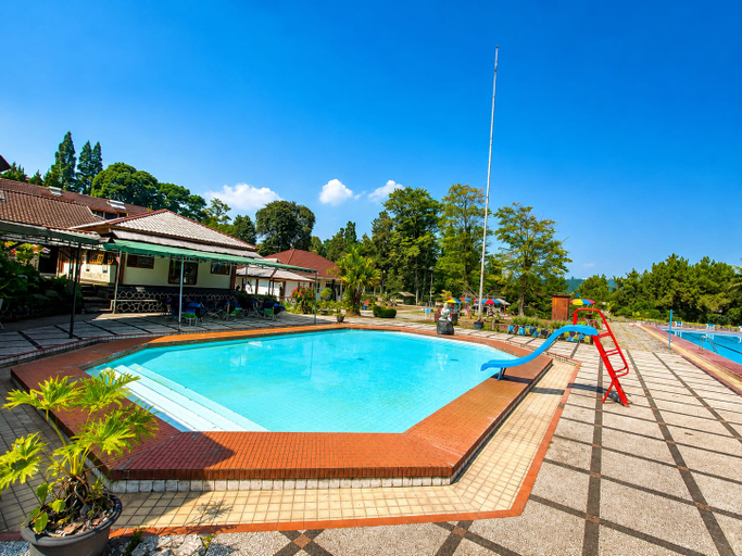 Swimming Pool 2, Megamendung Permai Hotel & Resort, Bogor