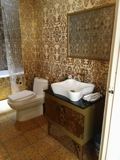 Bathroom 5, Sunday- Johor Bahru Near KSL City Mall Formerly Lace Boutique, Johor Bahru