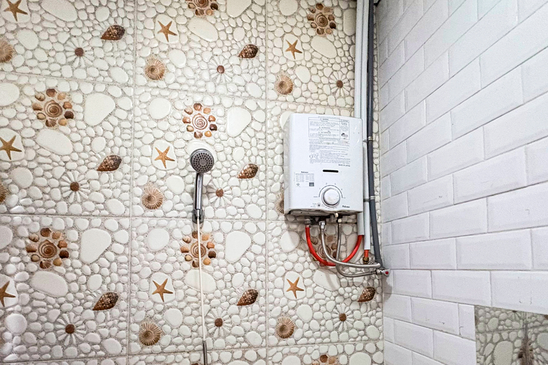 Bathroom 4, The Lavana Premium Villa QFA Lembang, Bandung