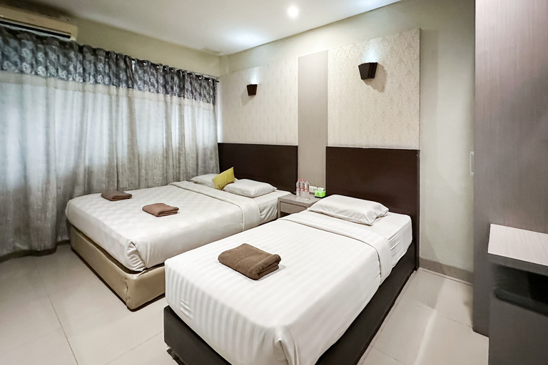 Bedroom 2, Hotel Bumi Malaya RedPartner, Medan