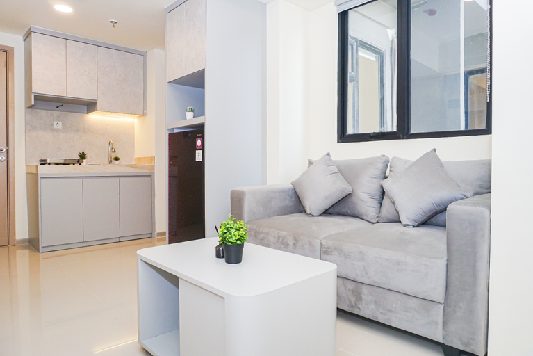 Living Room 2, Cozy Living at 2BR Apartment Meikarta District 2 By Travelio, Cikarang