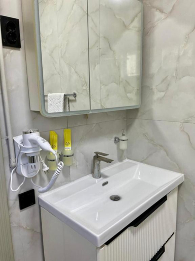 Bathroom 3, Kausar Hotel, Bishkek