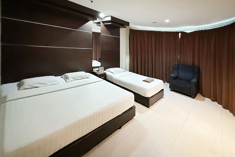 Bedroom 4, Hotel Bumi Malaya RedPartner, Medan