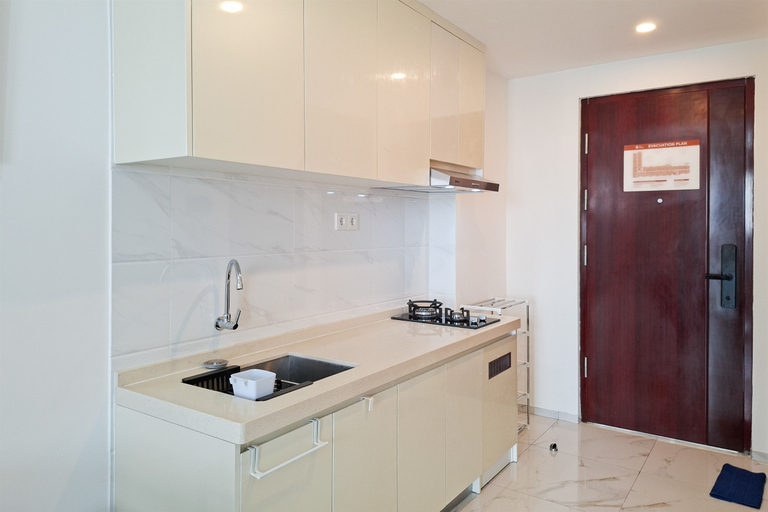 Others 4, Beautifully Designed 2BR at Apartment Sky House BSD By Travelio, Tangerang