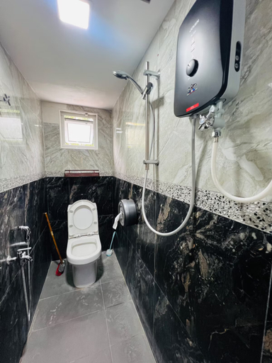 Bathroom 5, Sunway Pyramid|VR Games|Gathering|Buffet|16Pax, Subang Jaya