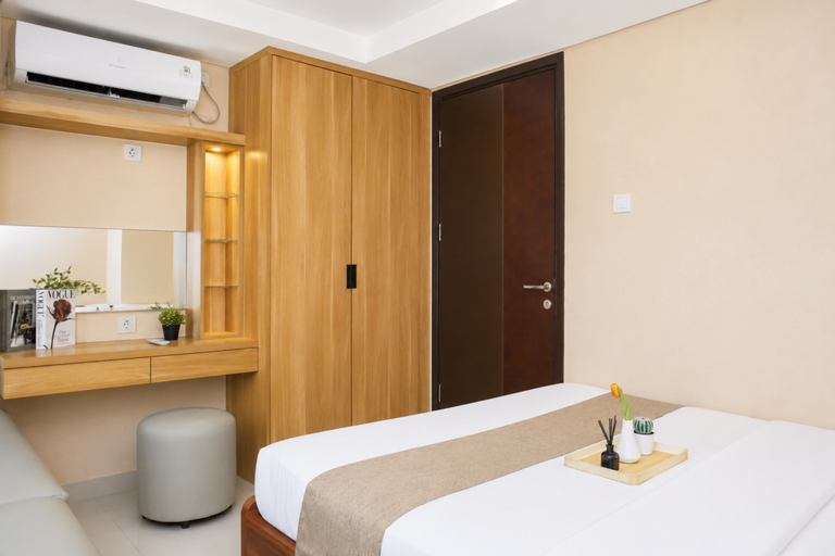 Bedroom 5, Modern Look 2BR Apartment Pollux Chadstone By Travelio, Cikarang