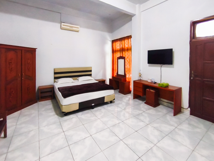 Bedroom 5, Urbanview Syariah Hotel Horas Palopo, Palopo