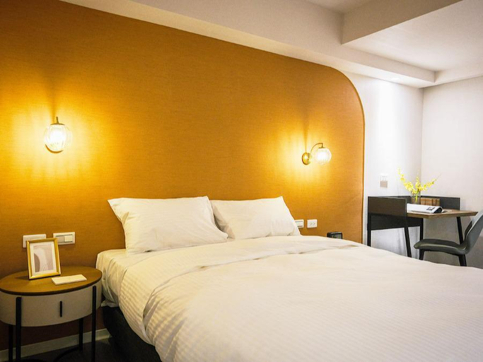 Bedroom 3, Giant Rich Hotel, New Taipei City