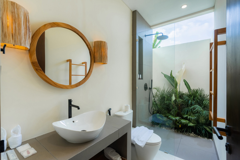 Bathroom 5, Villa Imagine: Peaceful 2BR Villa Near Tanah Lot and Canggu, Tabanan
