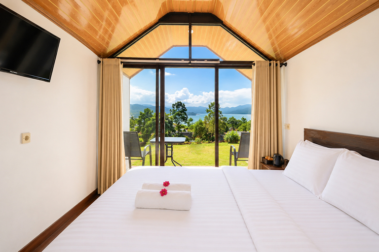 Bedroom 2, Royal Indah Glamping Kintamani, Bangli