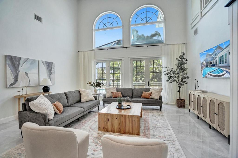 Living Room 4, 6BR Elegant Hollywood Lakes Mansion with Private Pool & Spa, Broward