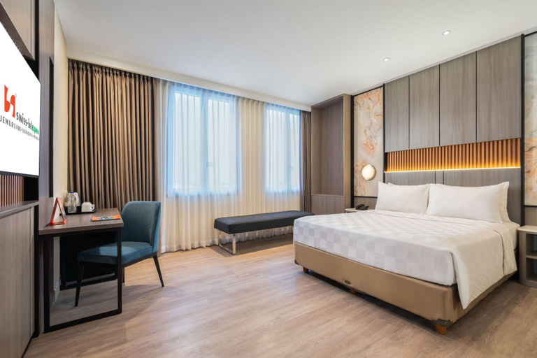 Bedroom 5, Swiss-Belexpress Jemursari, Surabaya