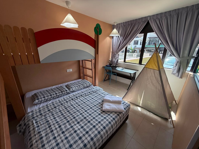 Bedroom 3, Dino House, Larut and Matang