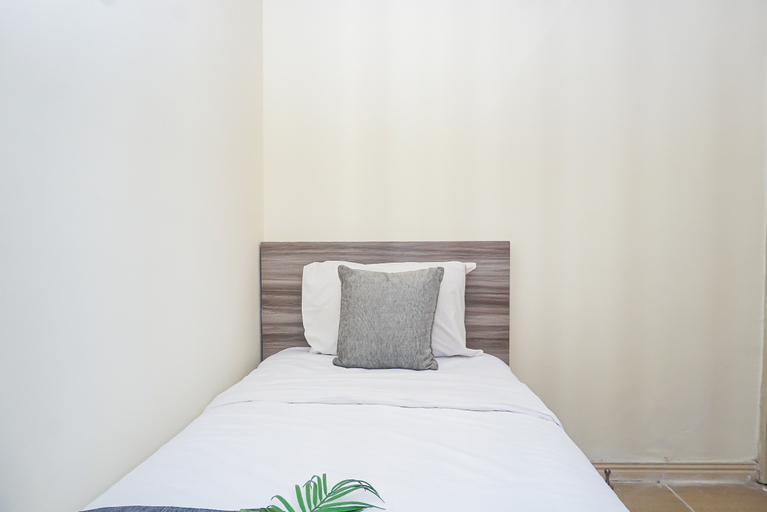 Bedroom 3, Great Deal 2BR at Apartment Meikarta District 1 By Travelio, Cikarang