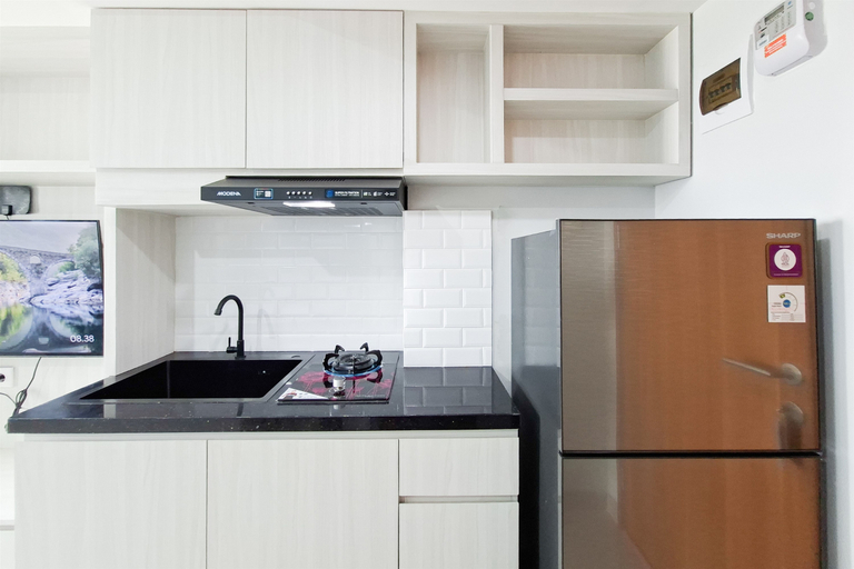 Others 4, Nice and Tidy Studio Room at Apartment Cisauk Point By Travelio, Tangerang