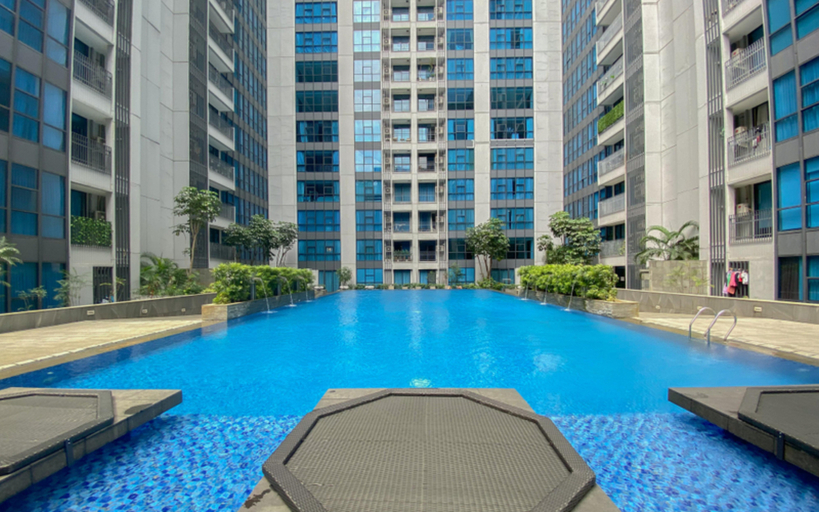Exterior 5, Chic and Cozy 1BR at Apartment Casa Grande By Travelio, Jakarta Selatan