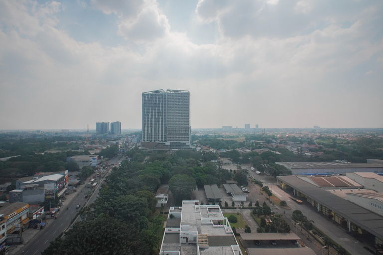Exterior 3, Chic and Homey Studio Room at Apartment Collins Boulevard By Travelio, Tangerang