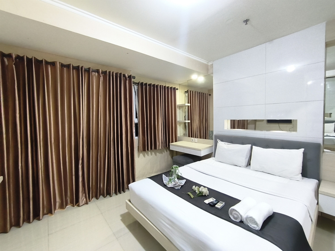 Bedroom 3, Bright Comfortable 1BR at Apartment Gateway Pasteur By Travelio, Bandung