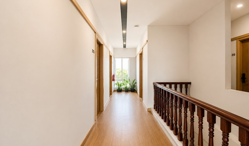 Hallway 2, Alhesa Residence Hotel, Medan