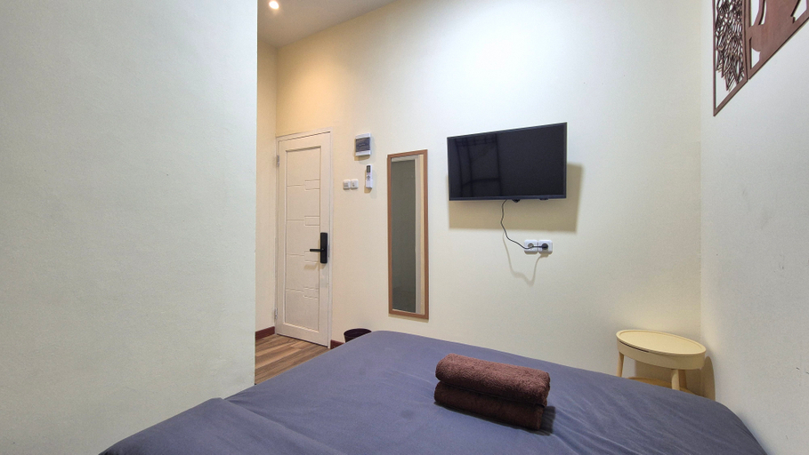 Others 3, Little Home Mangga Besar, West Jakarta