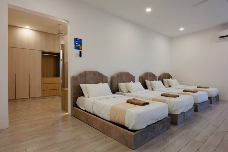 Others 3, PJ-Bathtub & 6KM Mid Valley @ KTV&PS5 | 35Pax9Car, Petaling Jaya