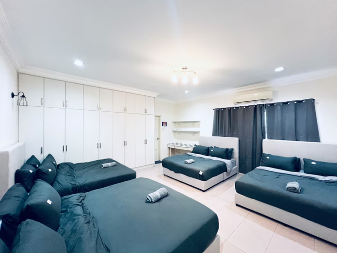 Others 3, 9 Min KLCC | 9KM Mid Valley | Karaoke | 28Pax7Car, Kuala Lumpur