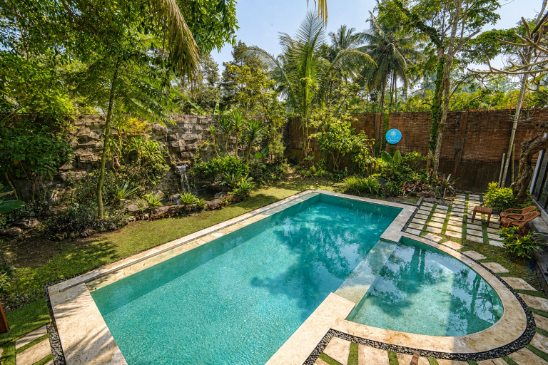 Swimming Pool 5, Ubu Villa Jiwana - Spacious 3BR Villa with Private Pool, Sleman
