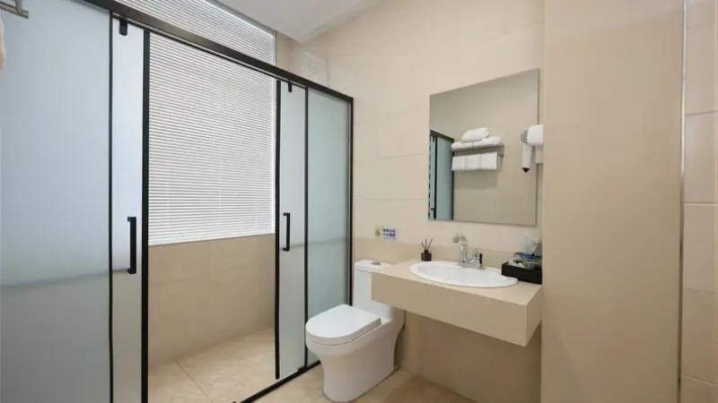 Bathroom 3, Junyi Chain Hotel (Yanbian Hunchun High-Speed Railway Station - Hantang Night Market), Yanbian Korean
