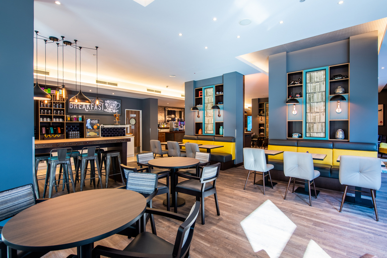 Food & Drinks 4, Premier Inn Frankfurt City Centre, Frankfurt am Main