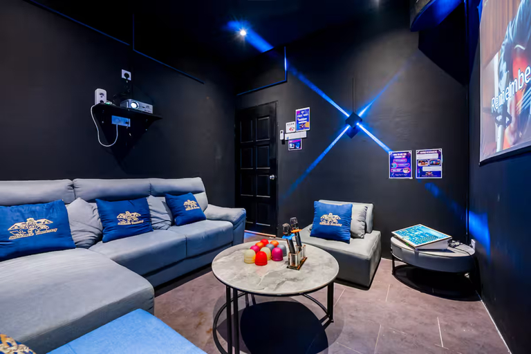 Others 3, [2N -10%] 16Pax ~ Bathtub | Between SS2 and Sunway, Petaling Jaya