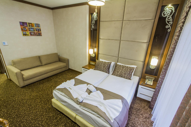 Bedroom 4, Taksim Cihangir Fidan Residence, Beyoğlu