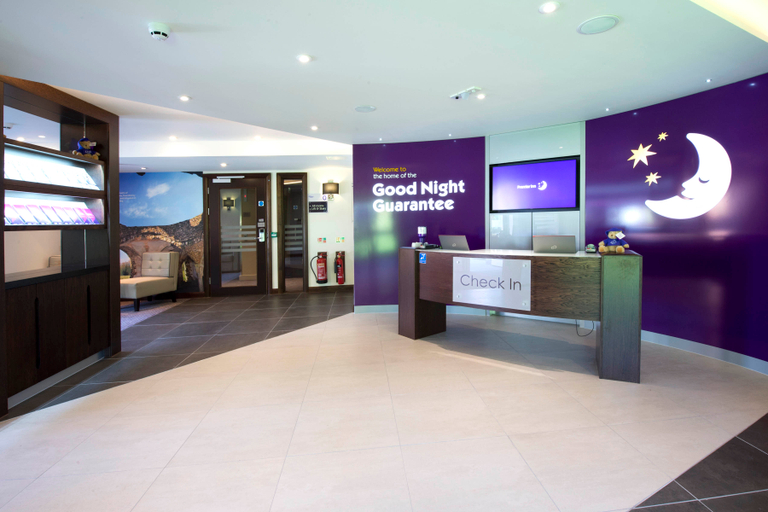 Public Area, Premier Inn Farnham, Surrey