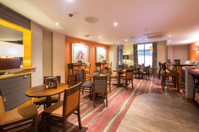 Food & Drinks 4, Premier Inn Liverpool City Centre - Moorfields, Sefton