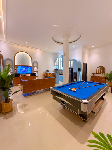 Living Room 4, La Viento - The Palazzo by Nginapsini, Bogor