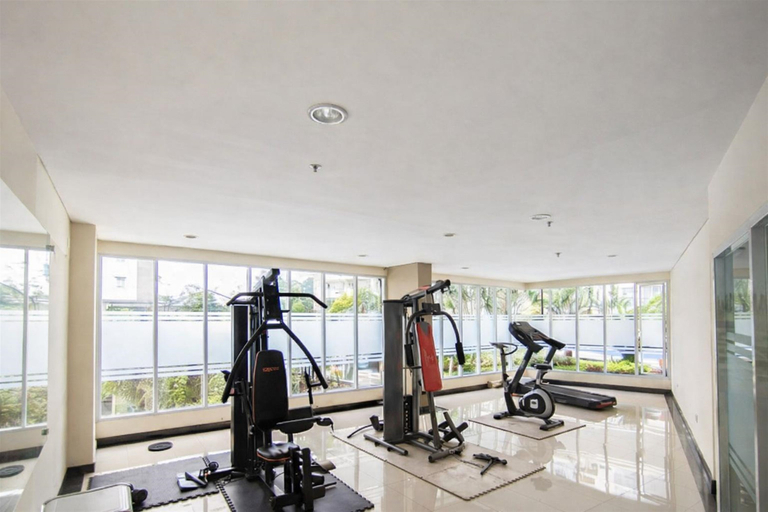 Fitness Center, Comfortable 2BR at Gateway Pasteur Apartment By Travelio, Bandung