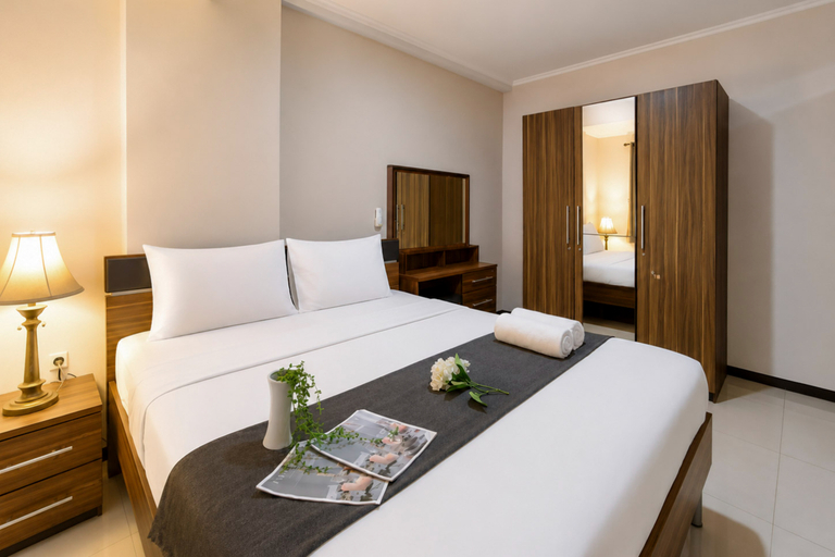 Bedroom 5, Comfortable 2BR at Gateway Pasteur Apartment By Travelio, Bandung